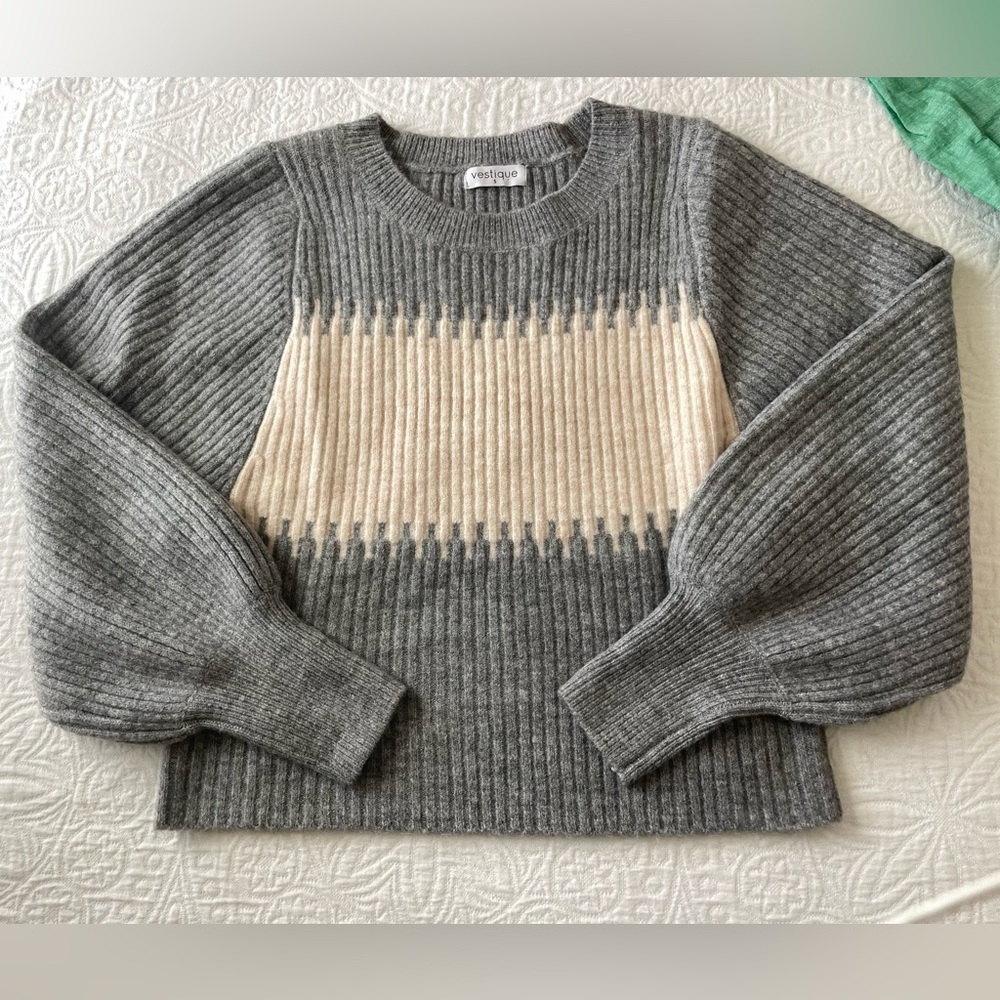 Vestique sweater